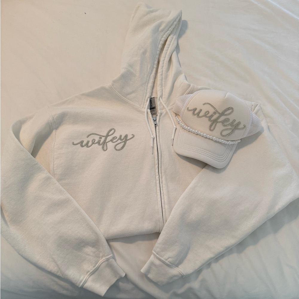 White 'Wifey' Hoodie and Cap Set